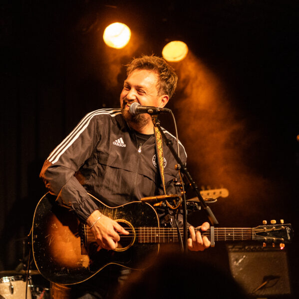Tim Knol & The Wandering Hearts - 28.04.23 - Rotown Rotterdam - Afbeelding 10